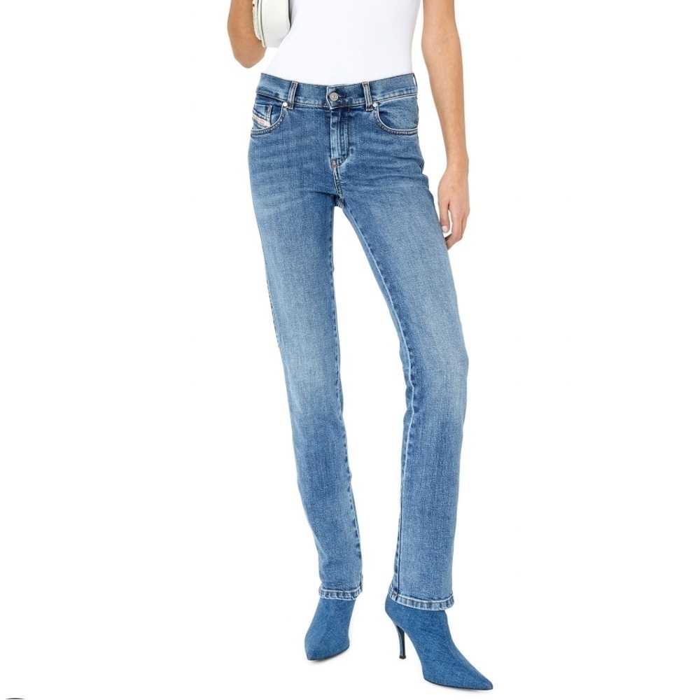 Sz27 Diesel Sandy Reg Slim Straight Reg Waist Med blue faded Wash VGUC